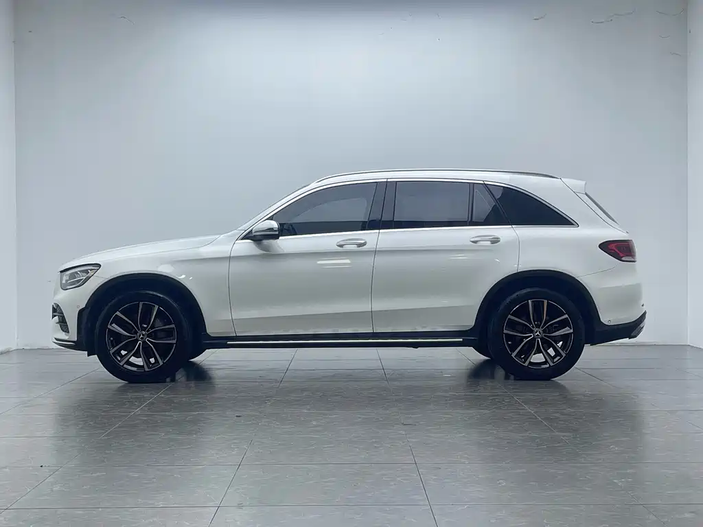 Mercedes-Benz GLC — фото 8