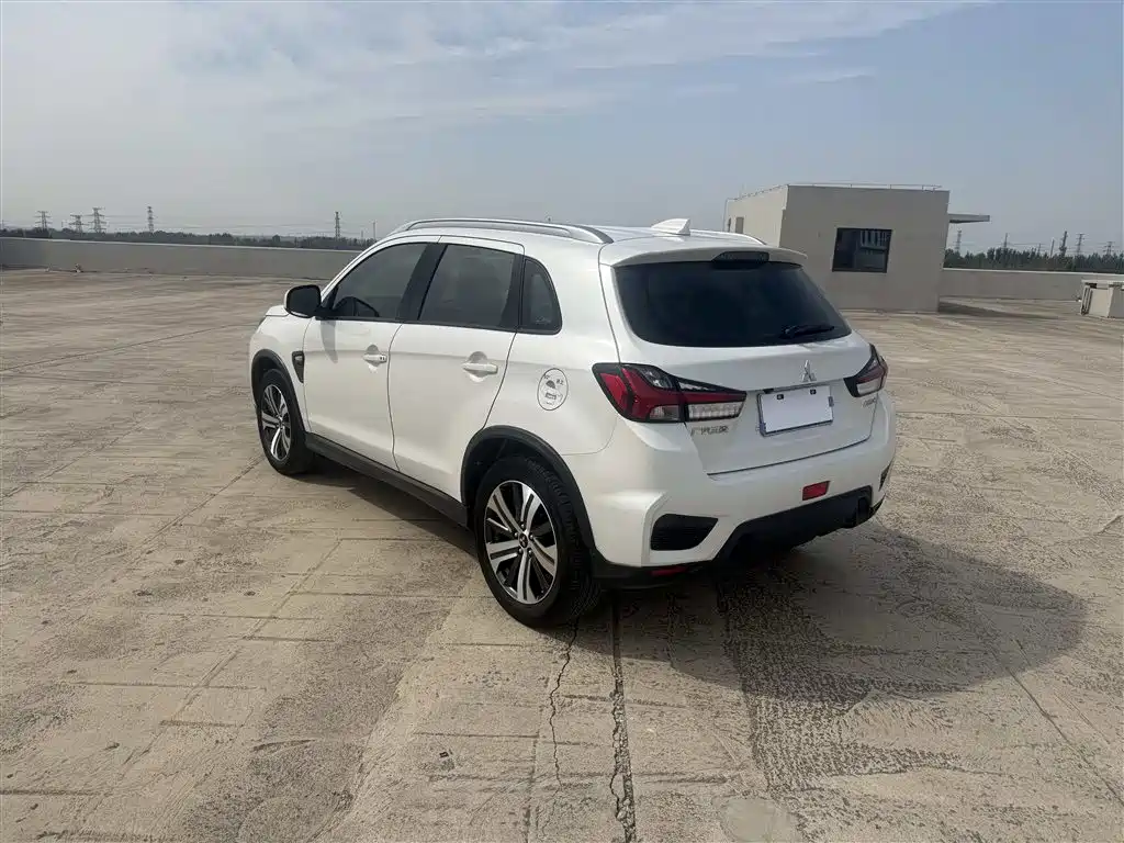 Mitsubishi ASX — фото 7