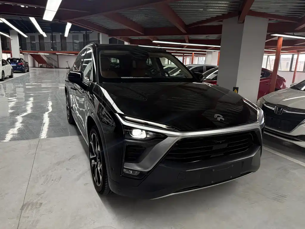 NIO ES8 — фото 3