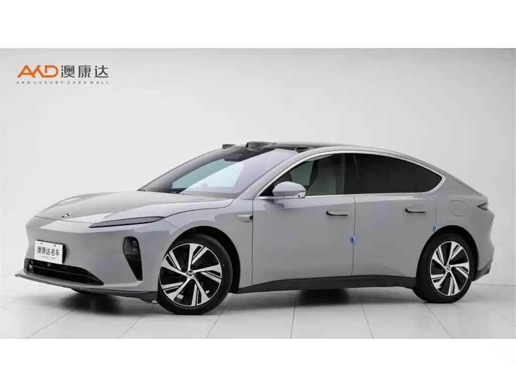 NIO ET5