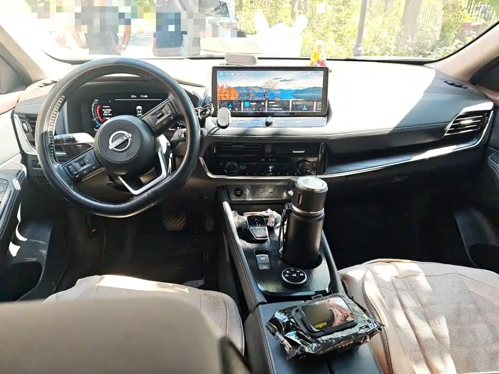Nissan X-Trail — фото 10