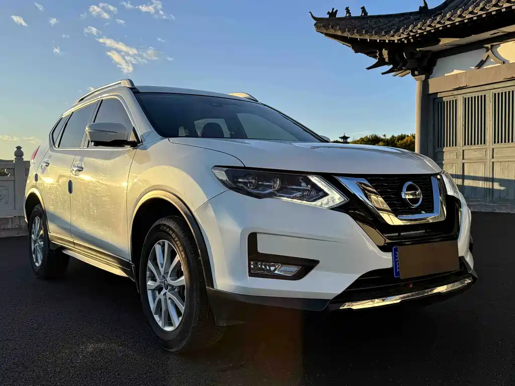 Nissan X-Trail — фото 3