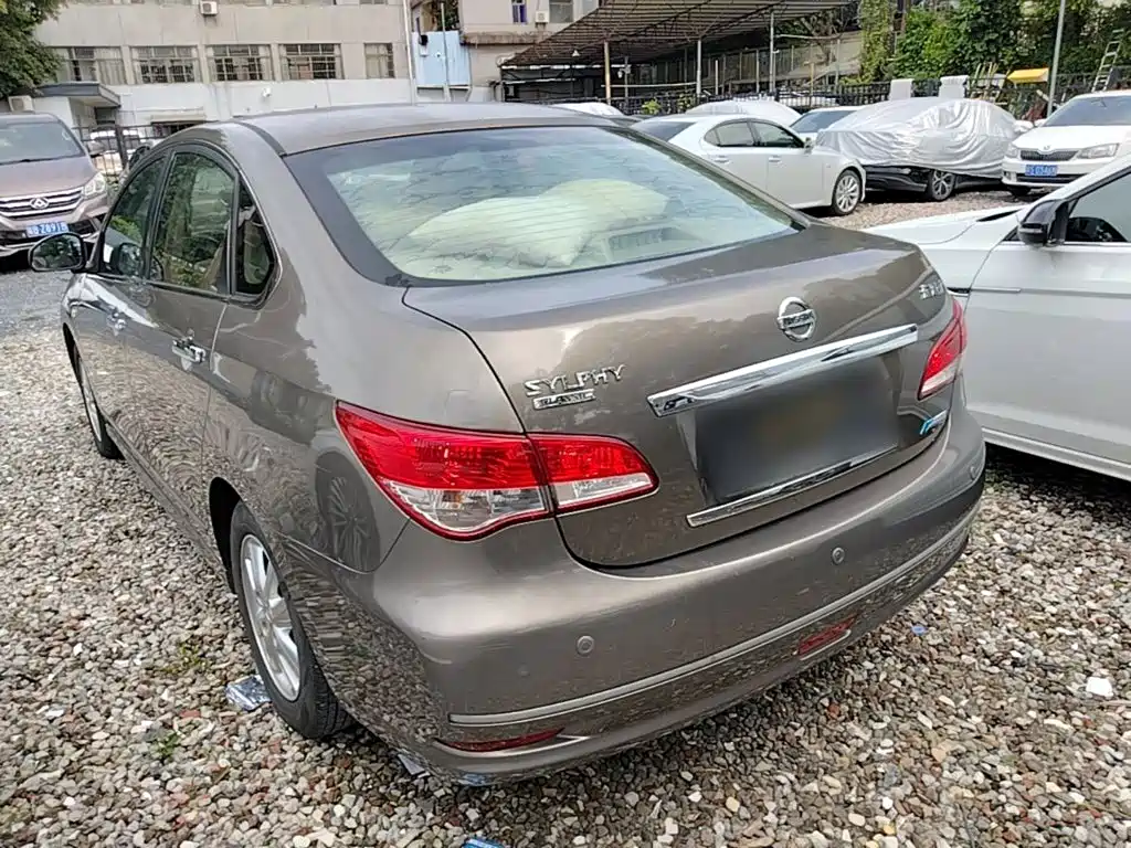 Nissan Sylphy — фото 5