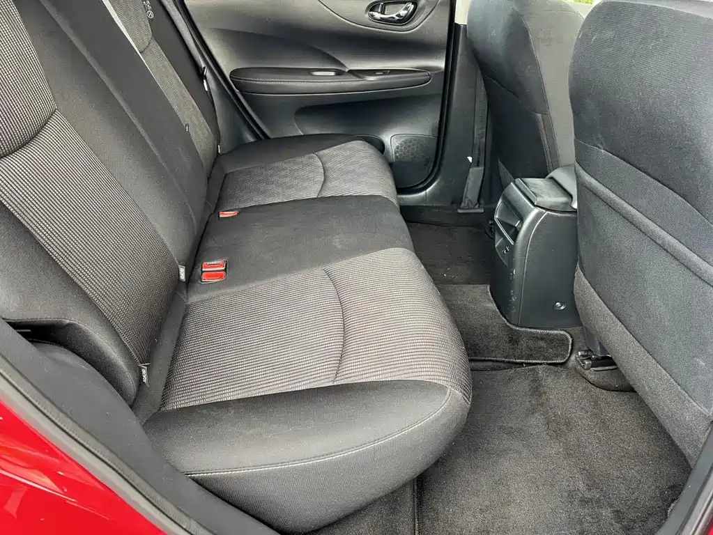 Nissan Tiida — фото 10