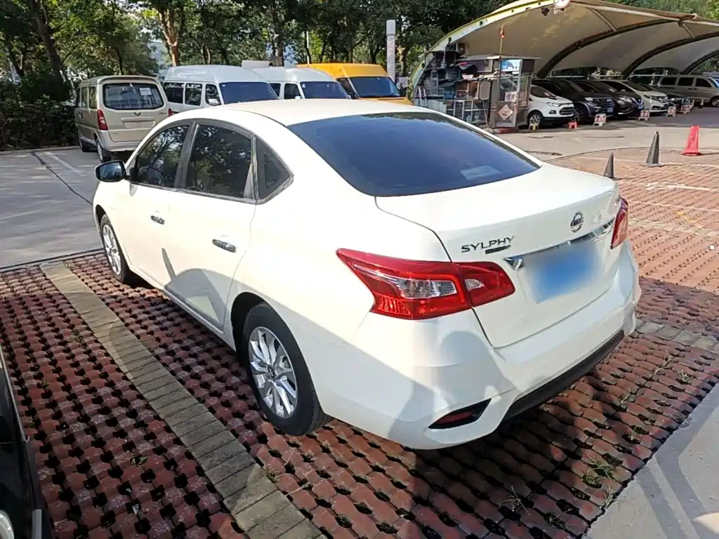 Nissan Sylphy — фото 5