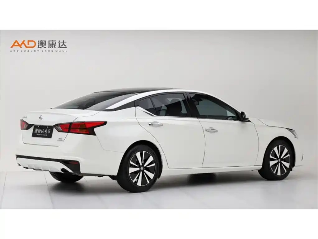 Nissan Teana — фото 3