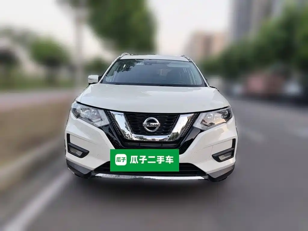 Nissan X-Trail — фото 24