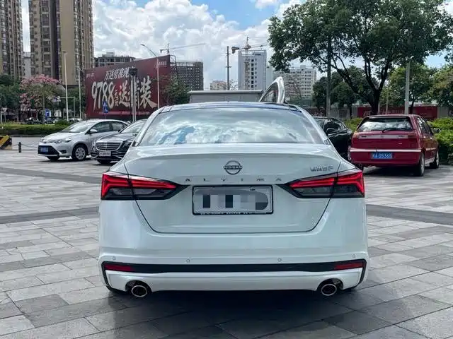 Nissan Teana — фото 8