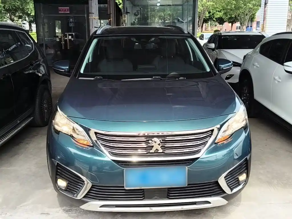 Peugeot 5008 — фото 3