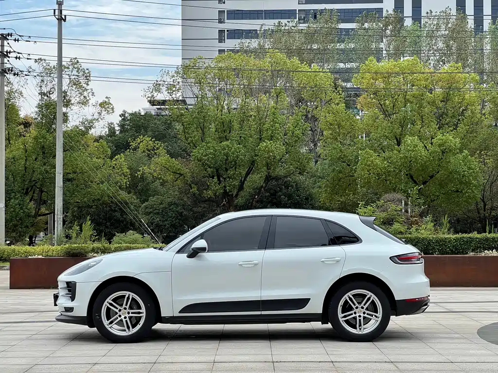 Porsche Macan — фото 3