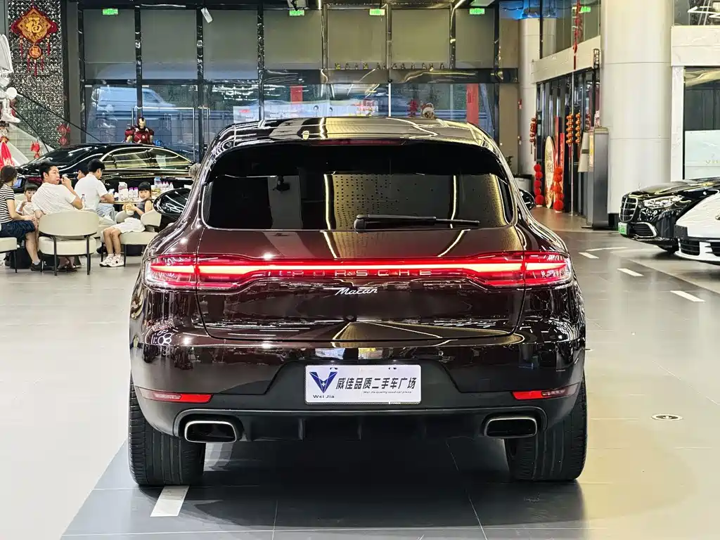Porsche Macan — фото 8