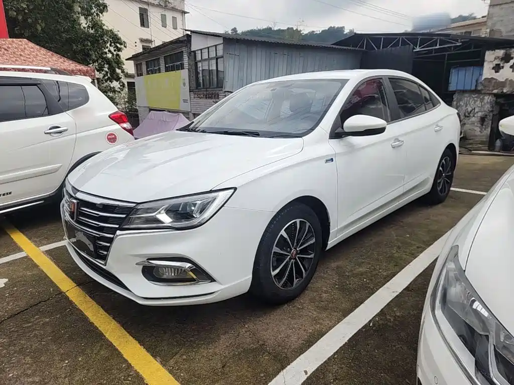 Roewe i5 — фото 2