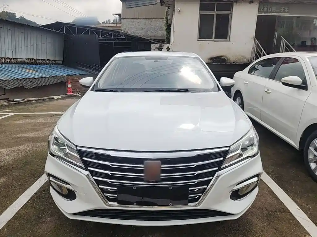 Roewe i5 — фото 3