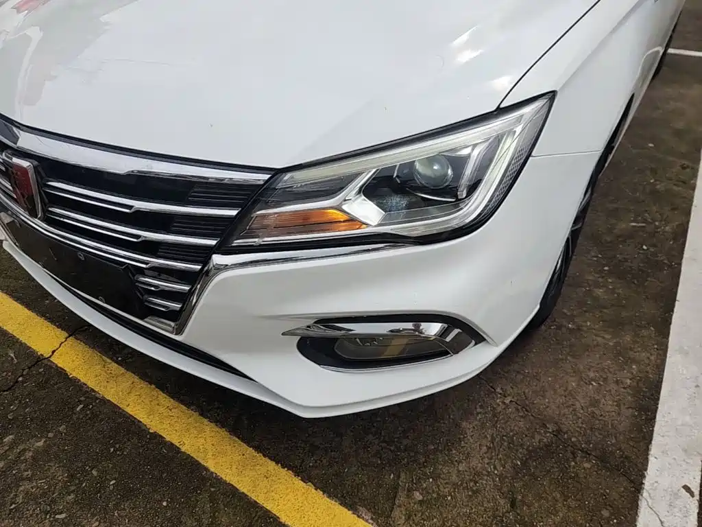 Roewe i5 — фото 24