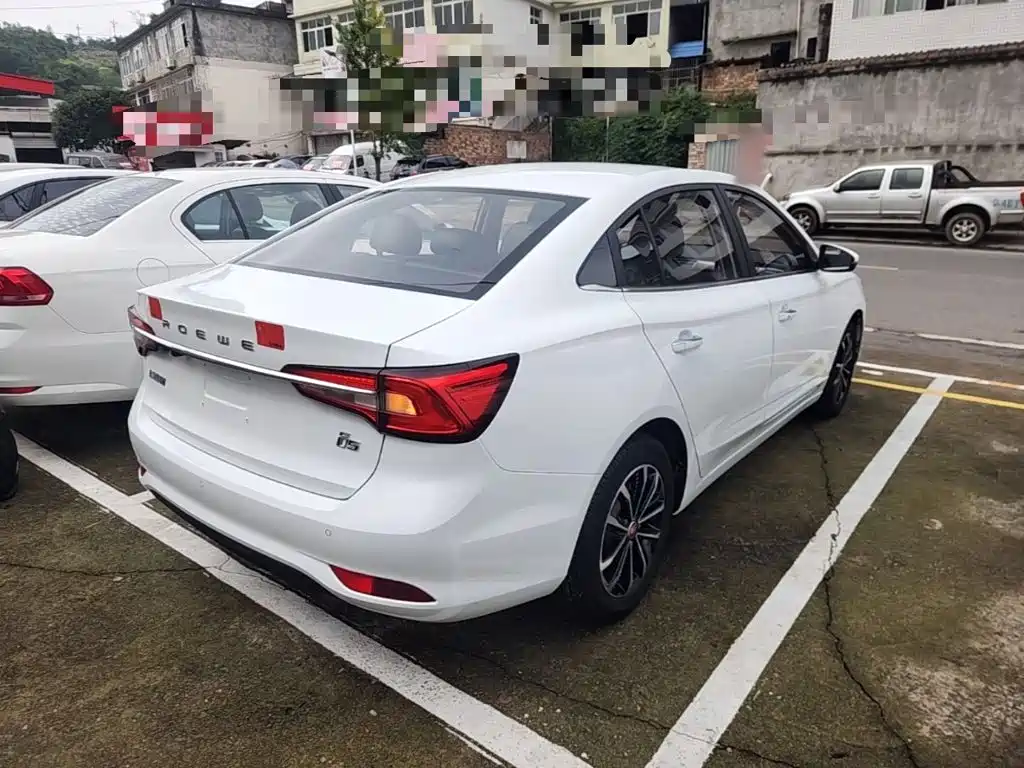 Roewe i5 — фото 7