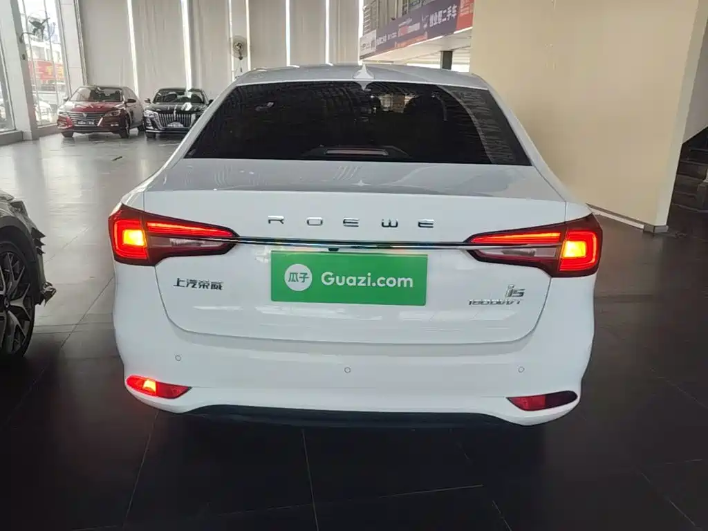 Roewe i5 — фото 6