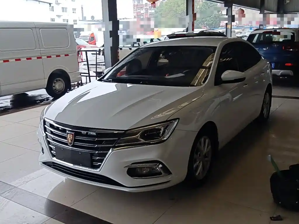 Roewe i5 — фото 2