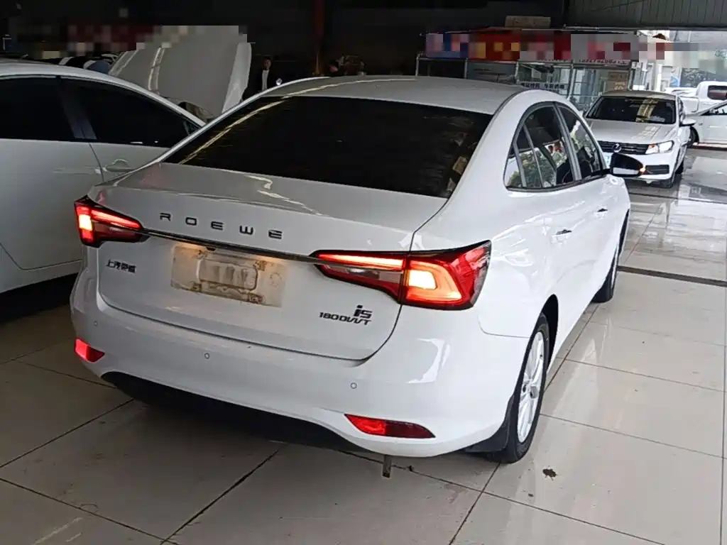 Roewe i5 — фото 7