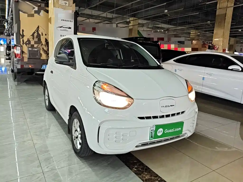 Roewe Clever — фото 4