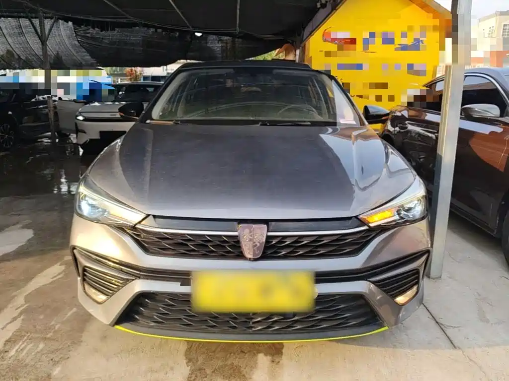 Roewe i5 — фото 3