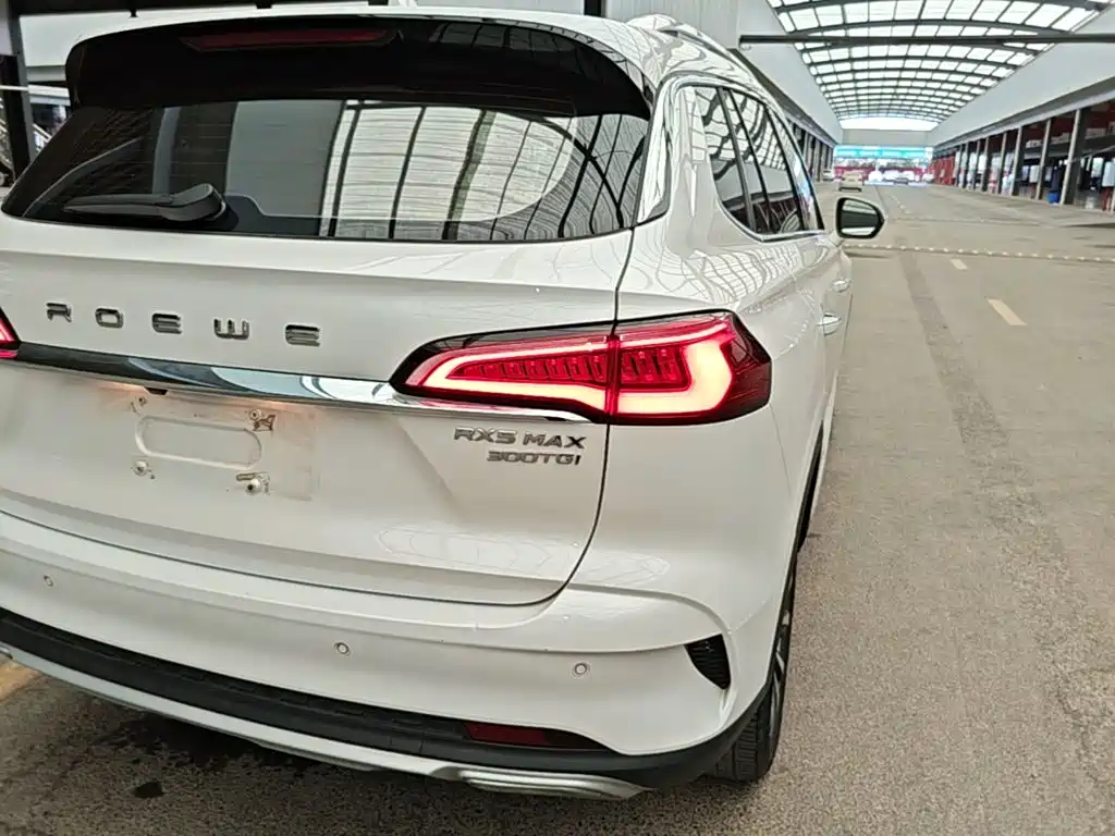 Roewe RX5 MAX — фото 8