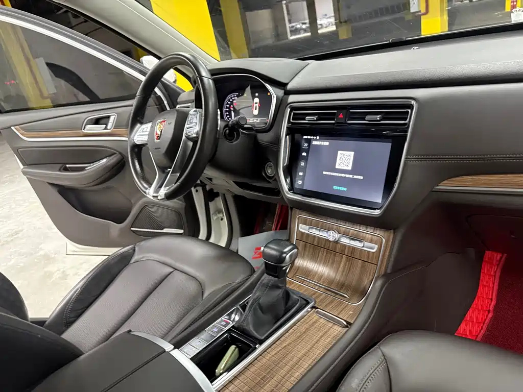 Roewe RX8 — фото 8