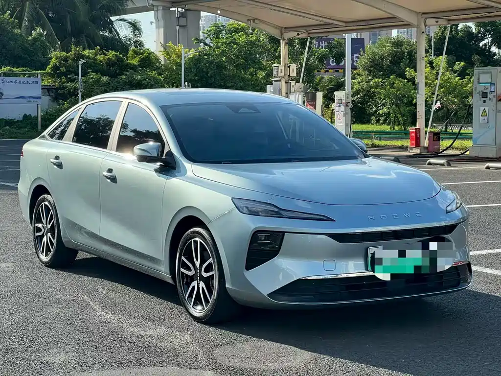 Roewe D6 — фото 3