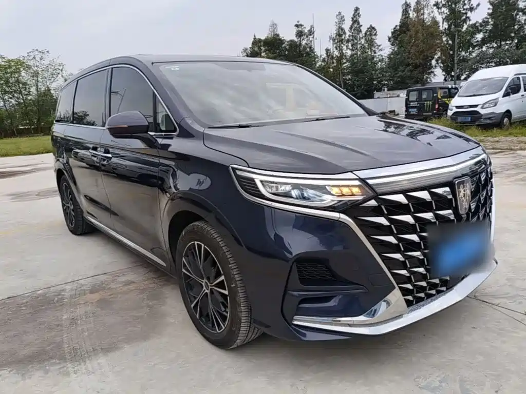 Roewe iMAX8 — фото 4