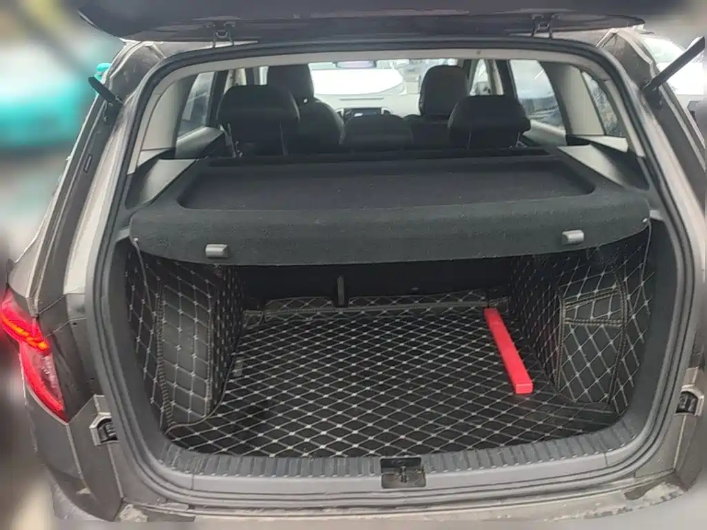 Skoda Karoq — фото 10