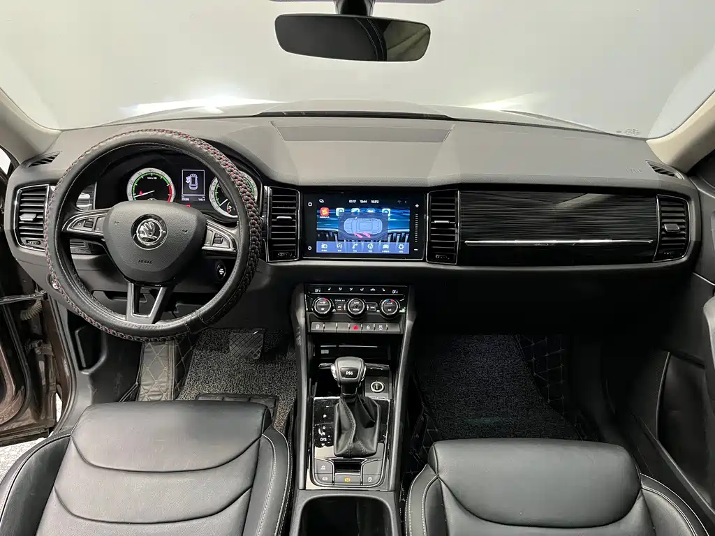 Skoda Kodiaq — фото 10