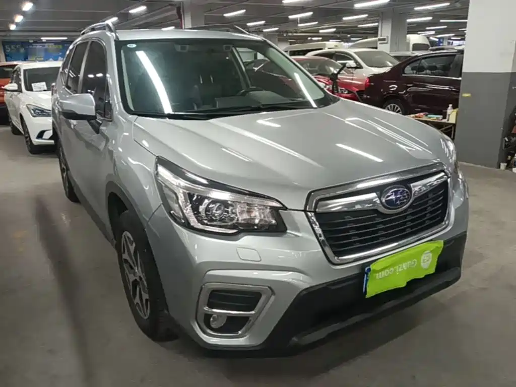 Subaru Forester — фото 4
