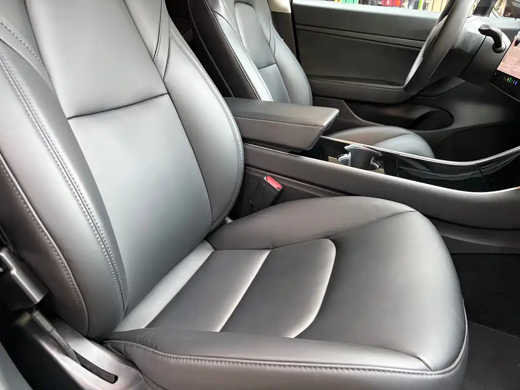 Tesla Model 3 — фото 19