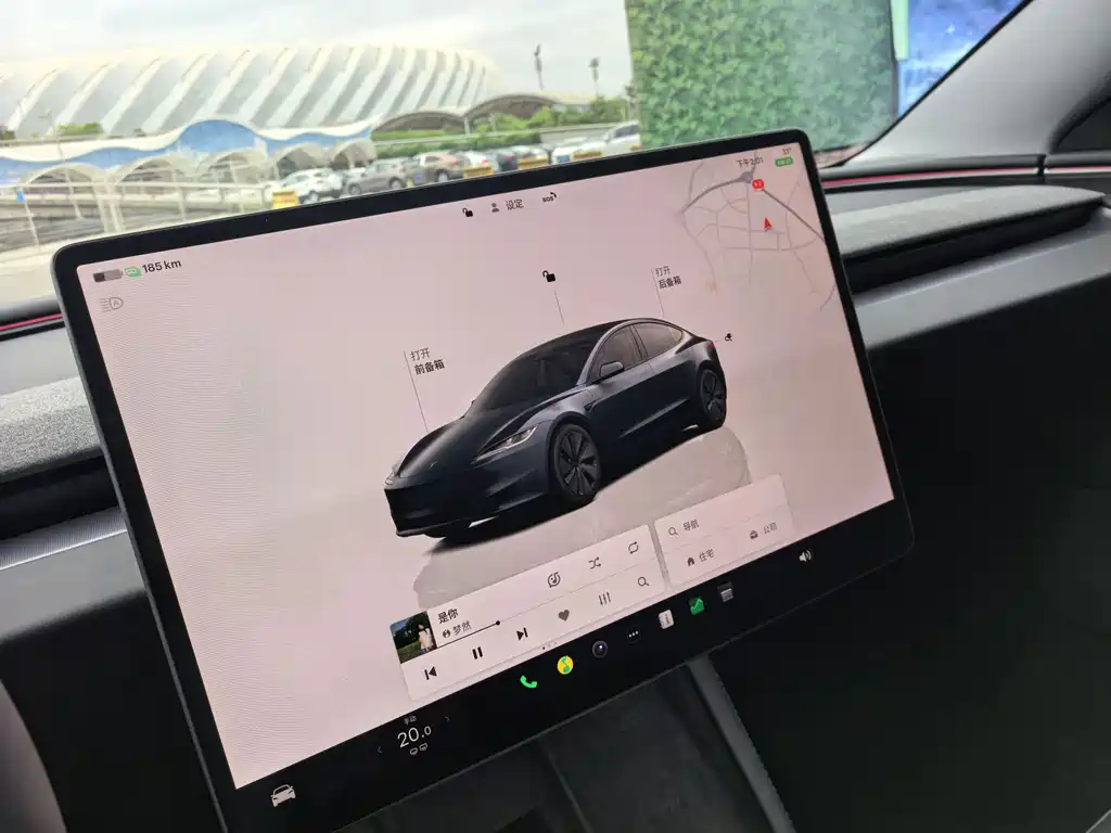 Tesla Model 3 — фото 15