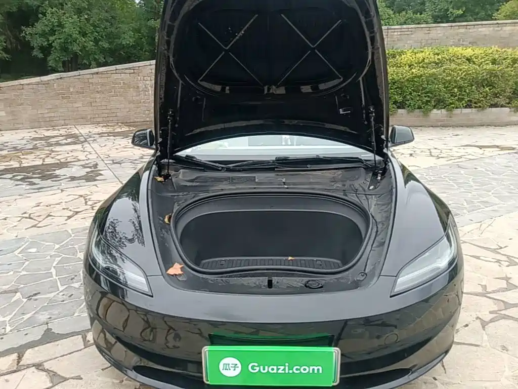 Tesla Model 3 — фото 20