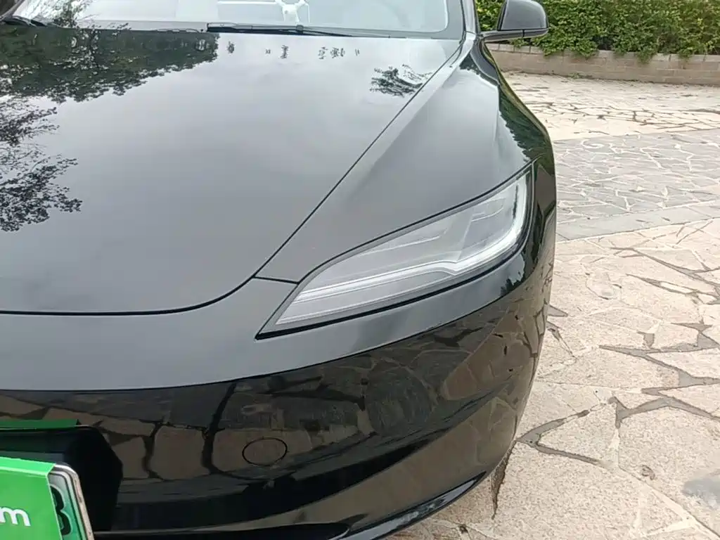Tesla Model 3 — фото 24