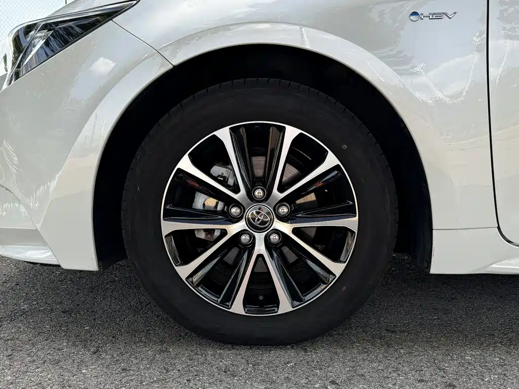 Toyota Levin — фото 10