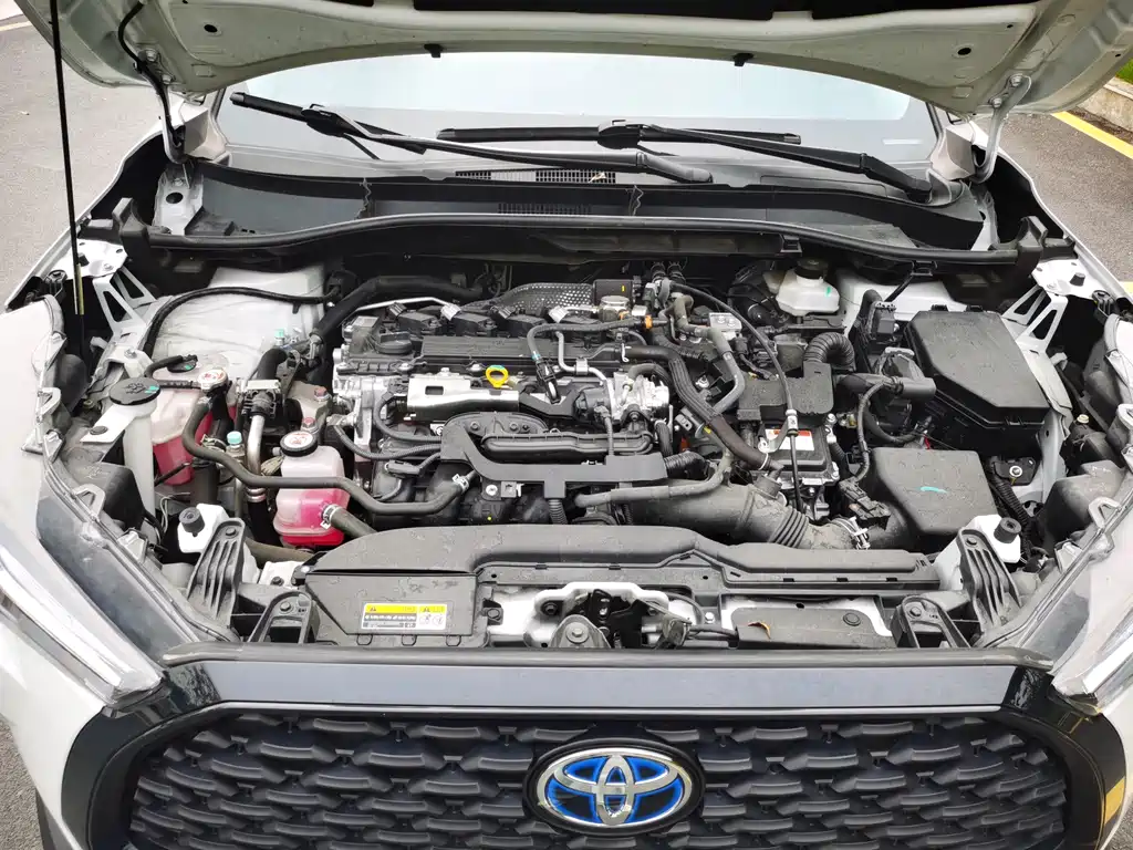 Toyota Corolla Cross — фото 17