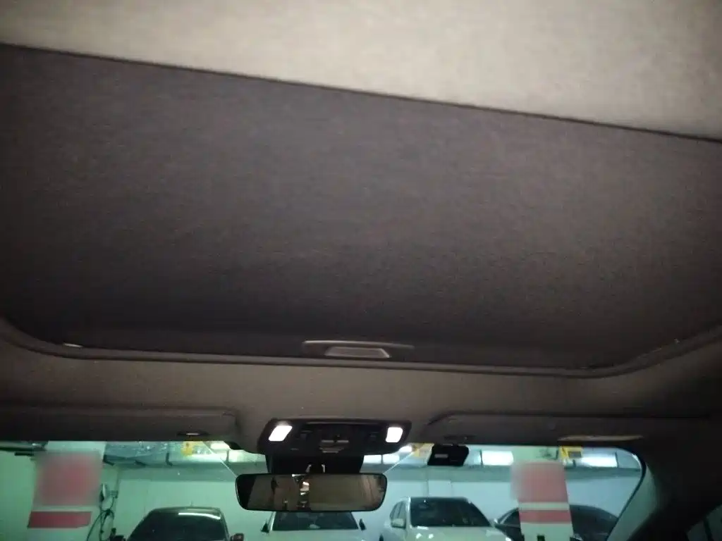 Toyota Granvia — фото 14