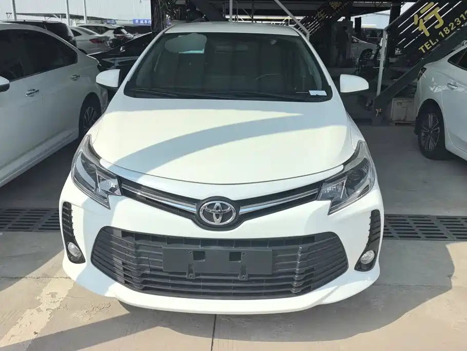 Toyota Vios — фото 2