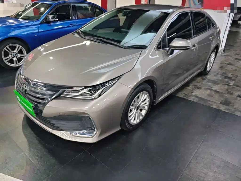 Toyota Allion — фото 2
