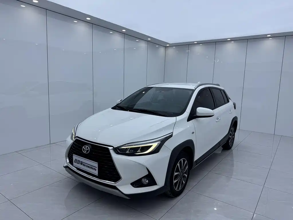 Toyota Yaris L