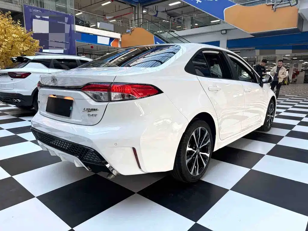 Toyota Levin — фото 19