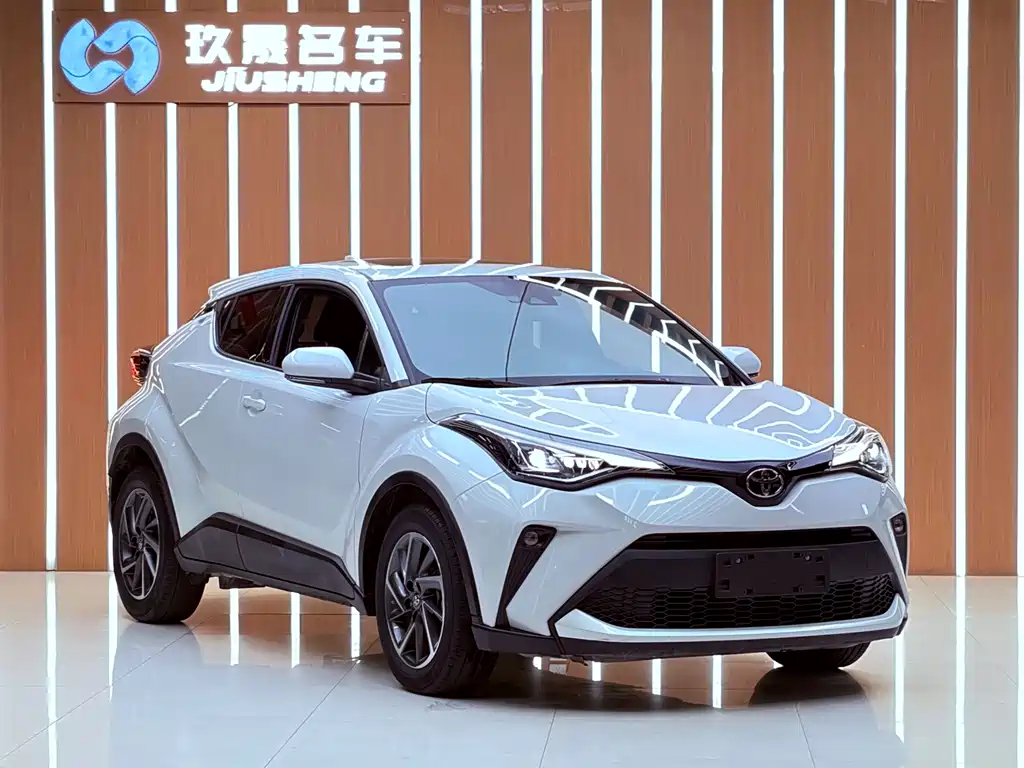 Toyota C-HR — фото 3