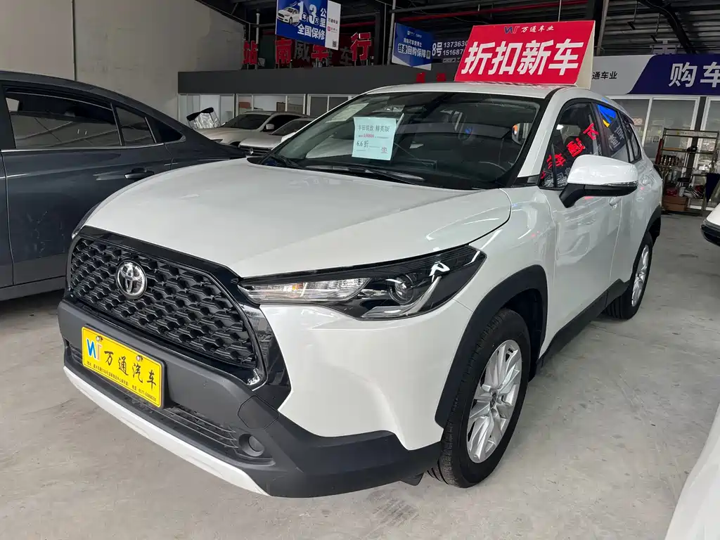 Toyota Corolla Cross — фото 3