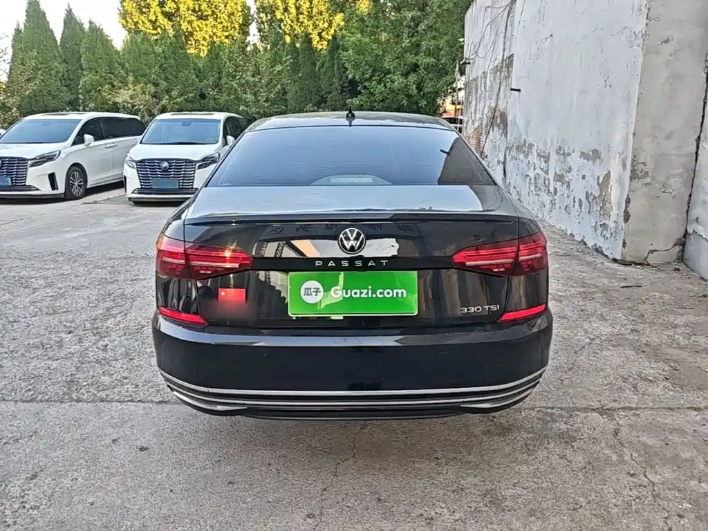 Volkswagen Passat — фото 6