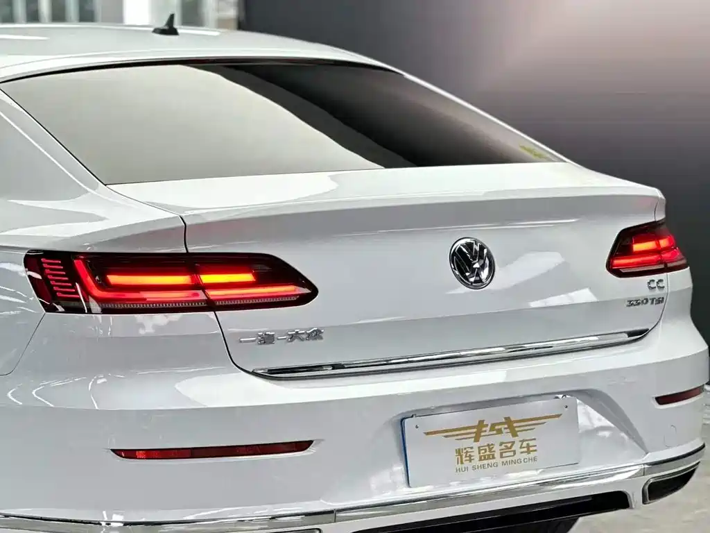 Volkswagen CC — фото 4
