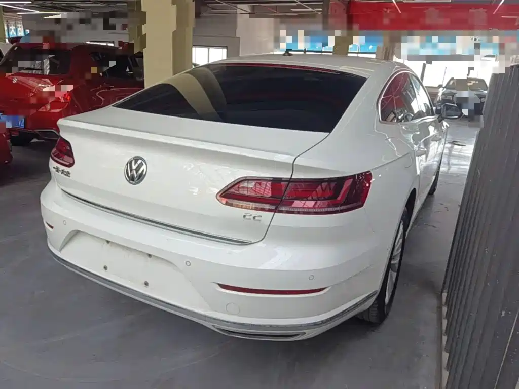 Volkswagen CC — фото 7