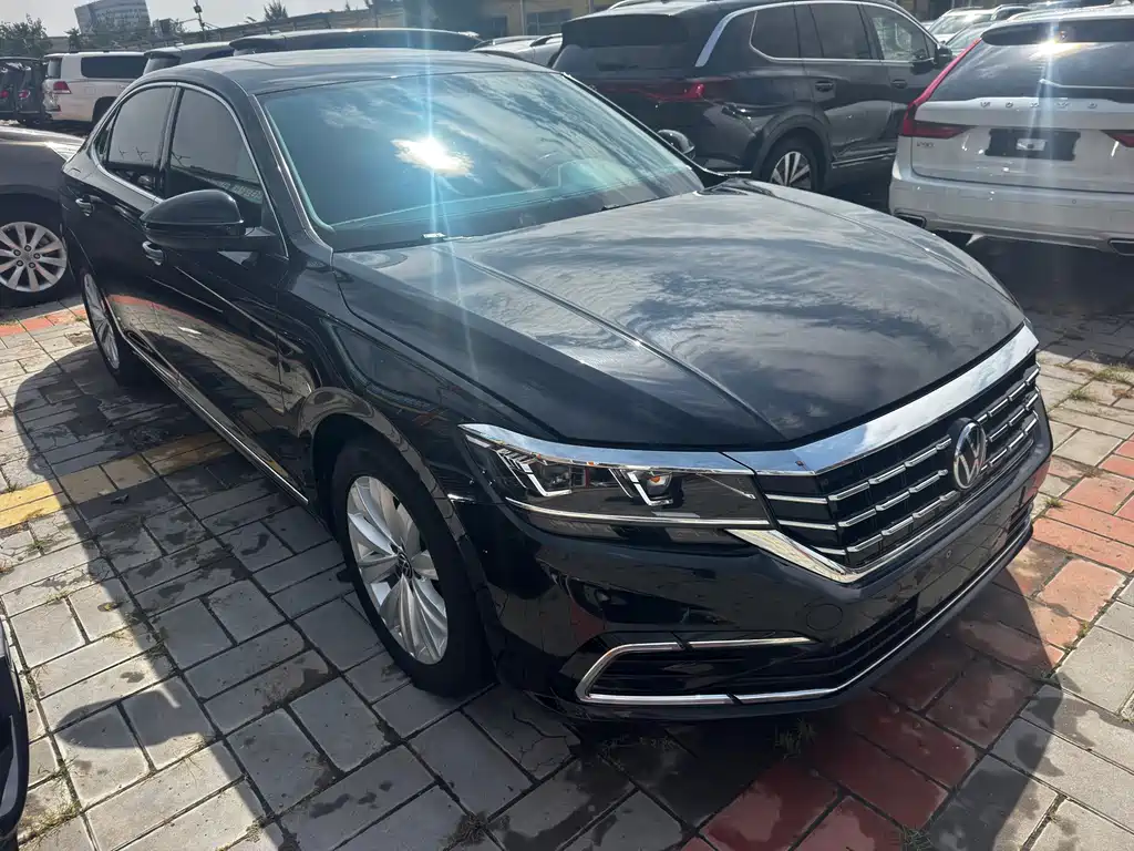 Volkswagen Passat — фото 3