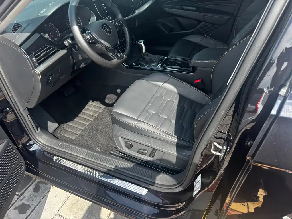 Volkswagen Passat — фото 8