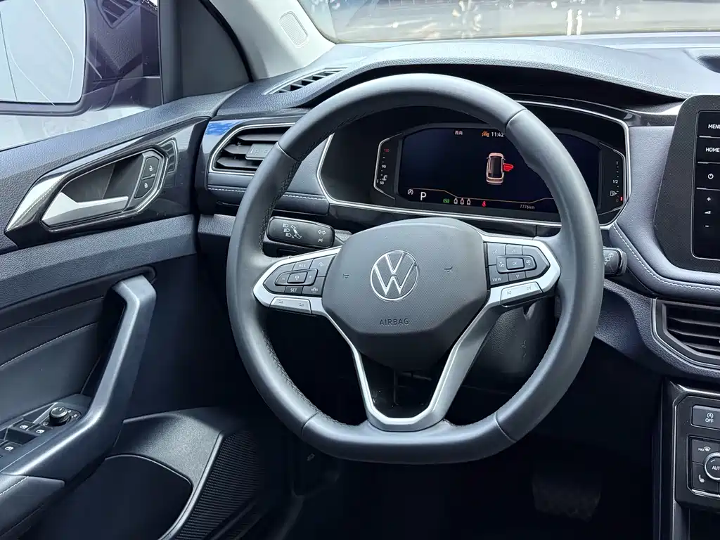 Volkswagen Tharu — фото 7